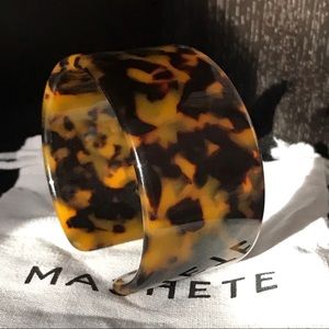 Machete Thick Cuff in Classic Tortoise